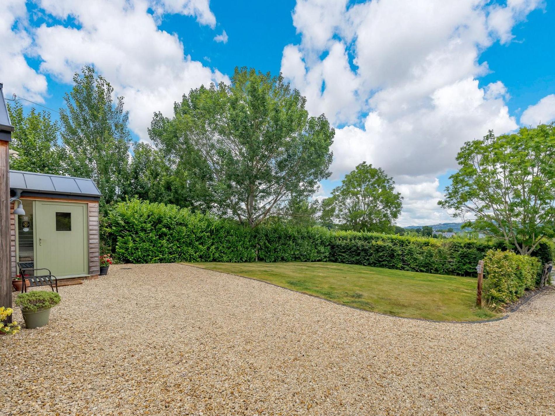 2 Bed In Winchcombe 57828 Villa Exterior photo